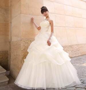 Strapless Beads Embellished Wedding Dress