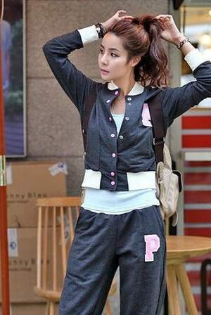 Hot Sale Letter Printed Hooded Cotton Tracksuit
